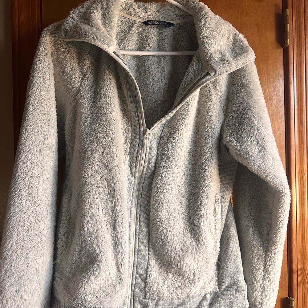 Cozy Women's Fleece Jacket - Cream